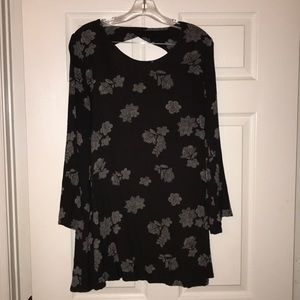 Flowy Floral Bell sleeve dress